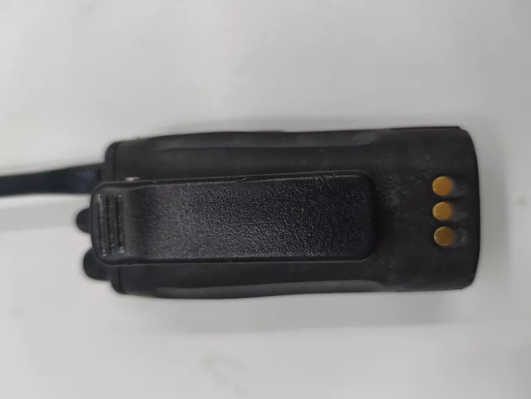 radiotelefon-motorola-dp1400-zawiera-baterie-250685-2006716