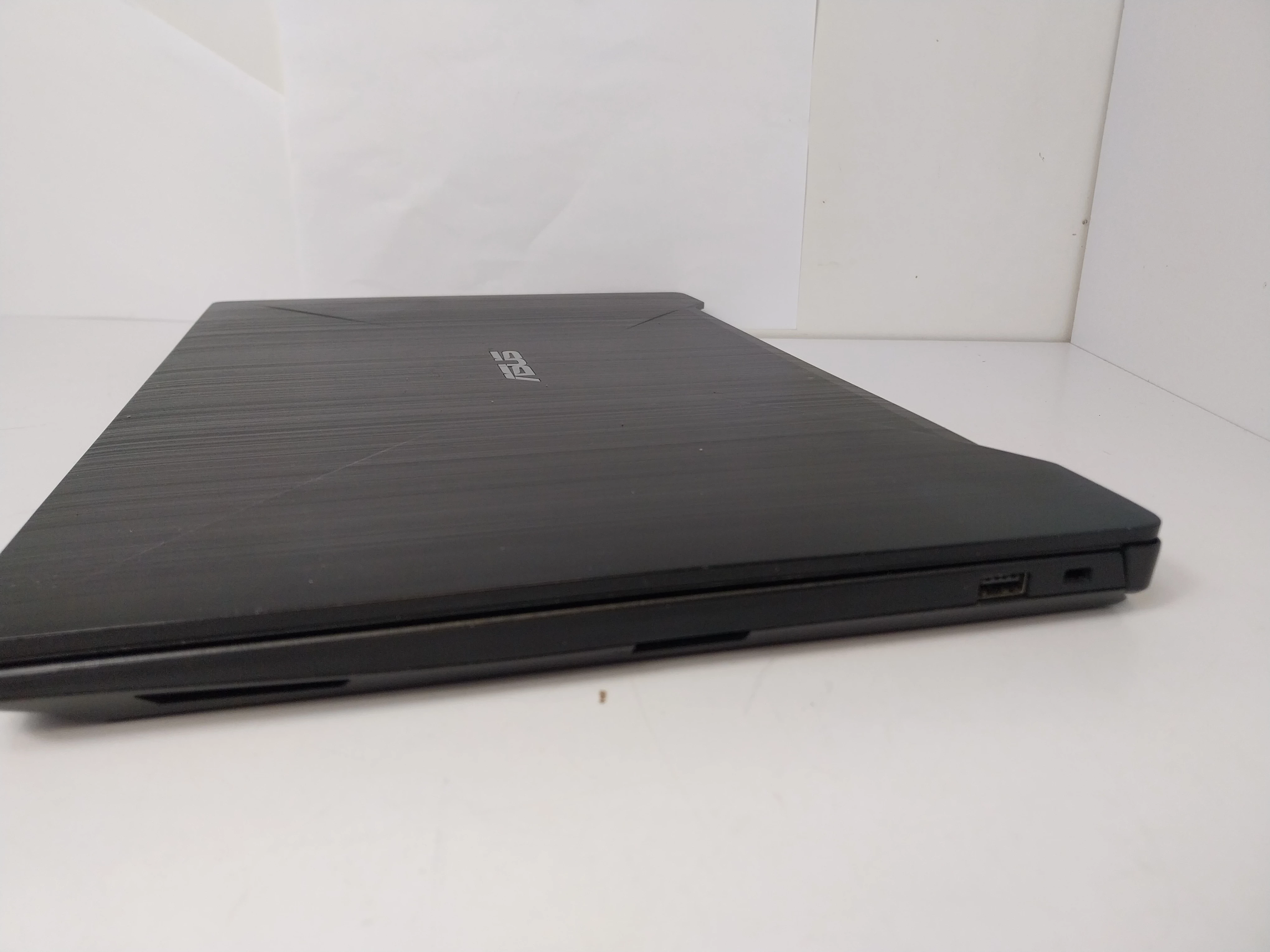 laptop-asus-fx503v-i5-stan-11323-2