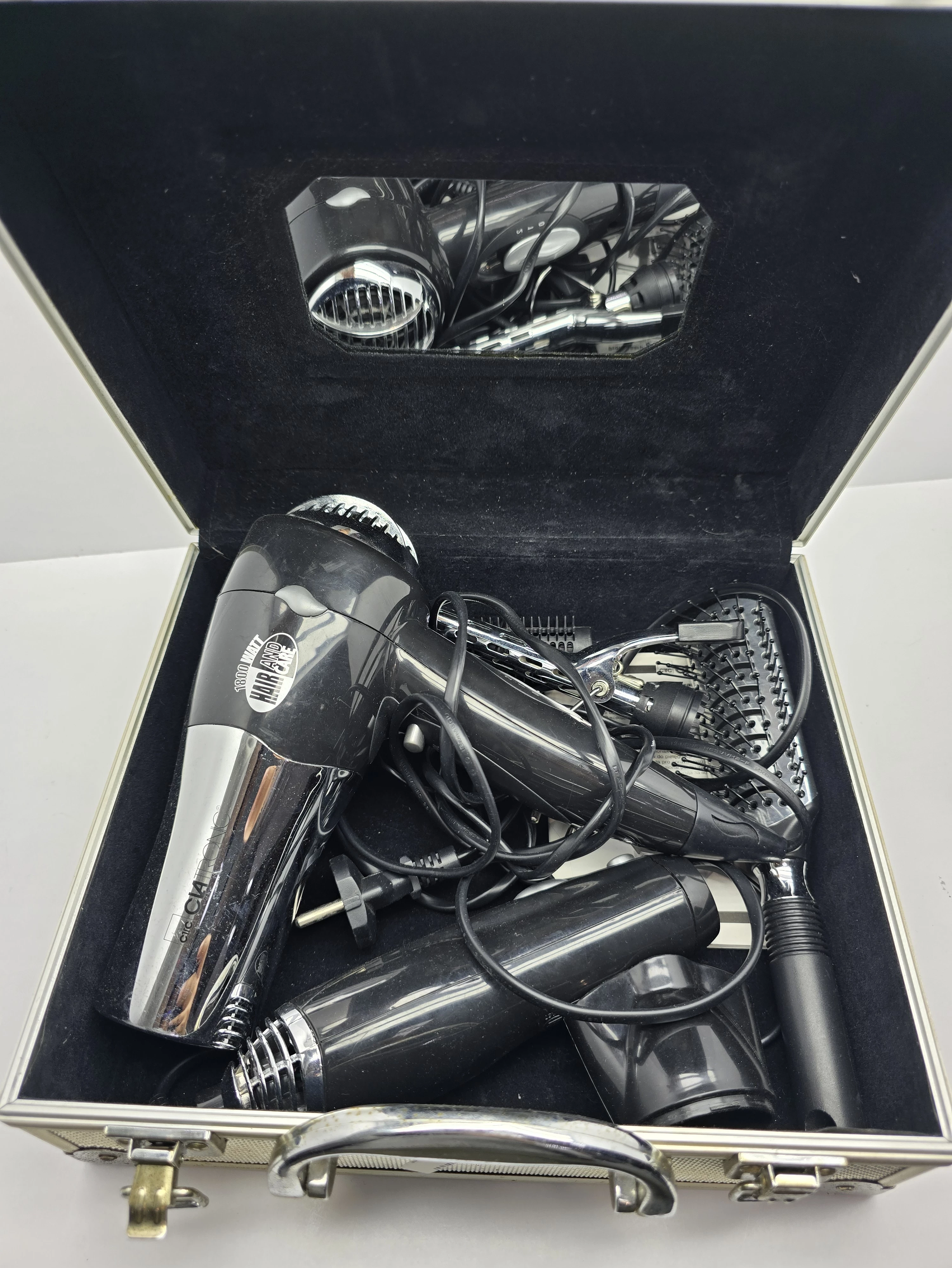 suszarka-lokowka-clatronic-ht-2777-chabrowa-4-jelcz-laskowice-milz-1