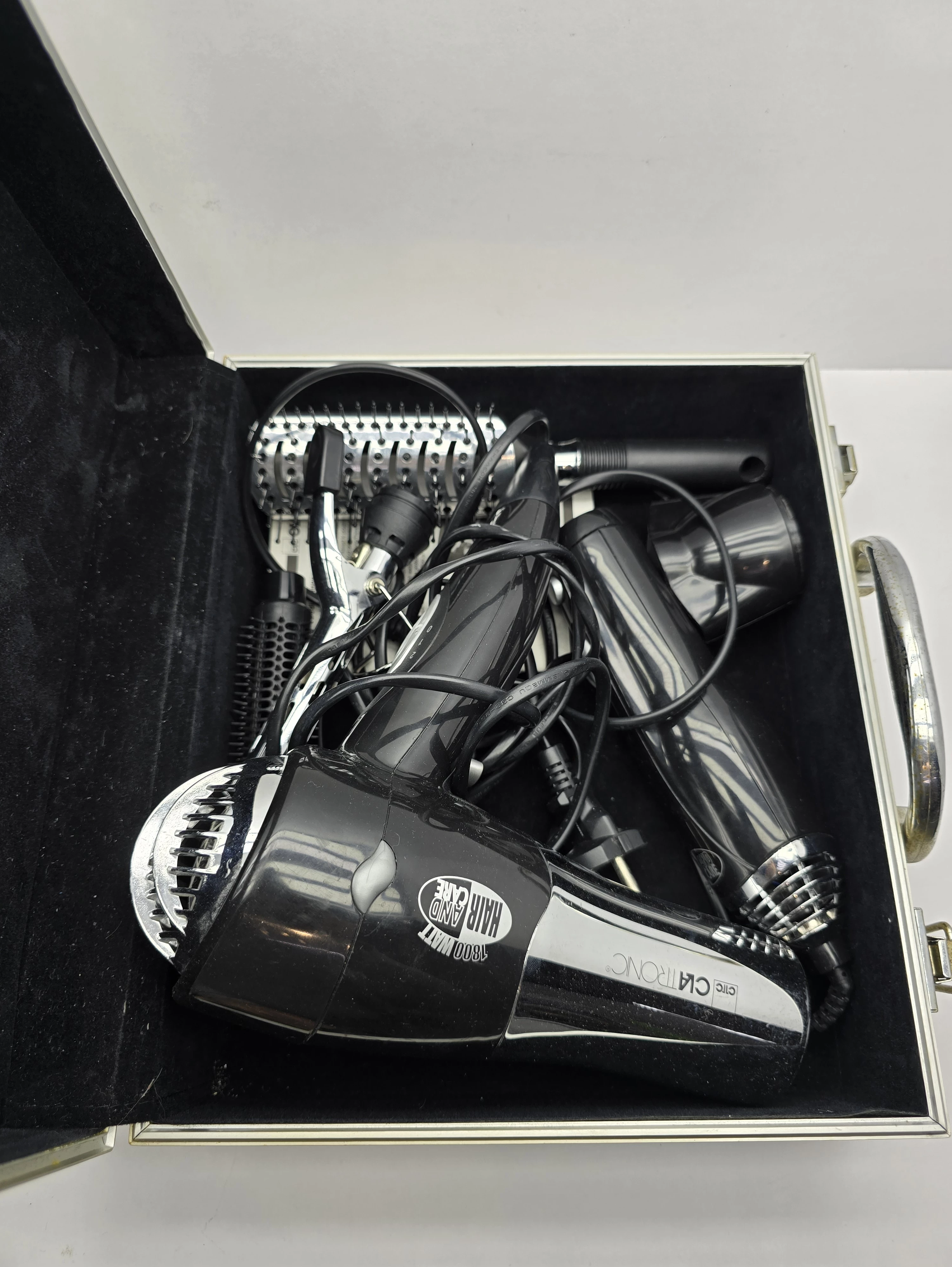 suszarka-lokowka-clatronic-ht-2777-ean-gtin-4006160631845