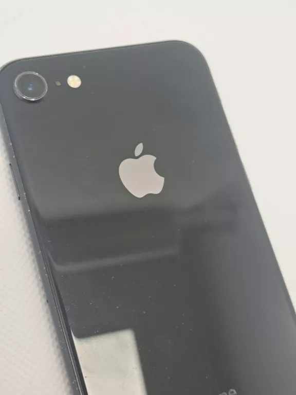 TELEFON IPHONE 8