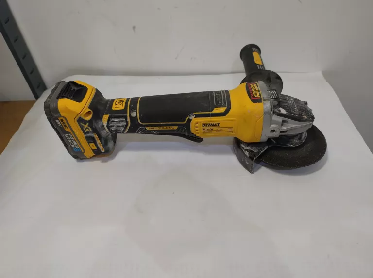 SZLIFIERKA KĄTOWA DEWALT DCG406