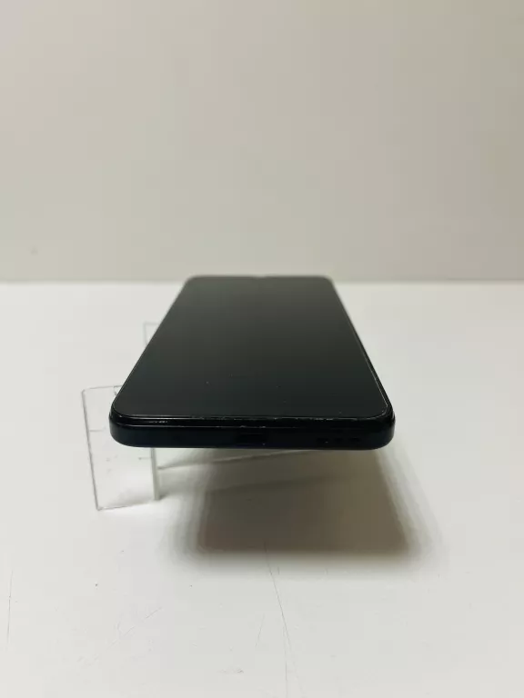TELEFON MOTOROLA E13 2GB/64GB