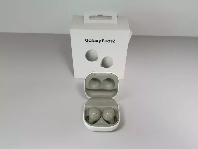 SŁUCHAWKI BLUETOOTH SAMSUNG BUDS2