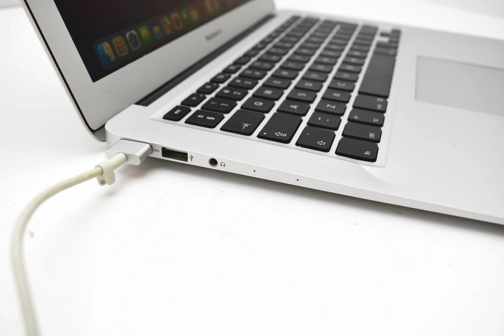 laptop-macbook-a1466-ean-gtin-5904959213816