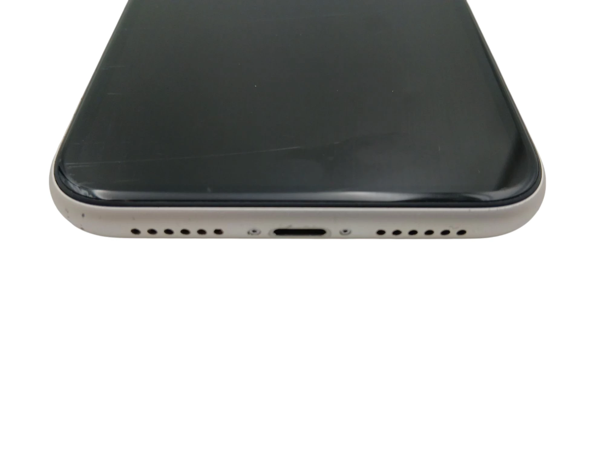 apple-iphone-11-464gb-61-12mpx-3110mah-82-white-kod-producenta-mhdc3pma