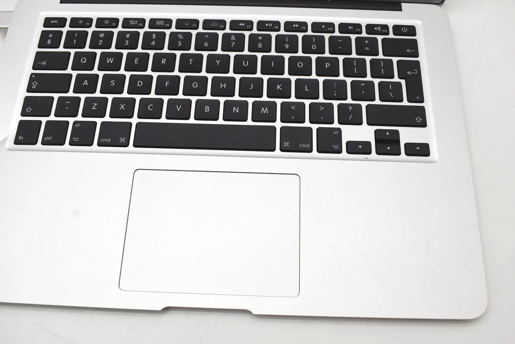 laptop-macbook-a1466-liczba-rdzeni-procesora-4329-2