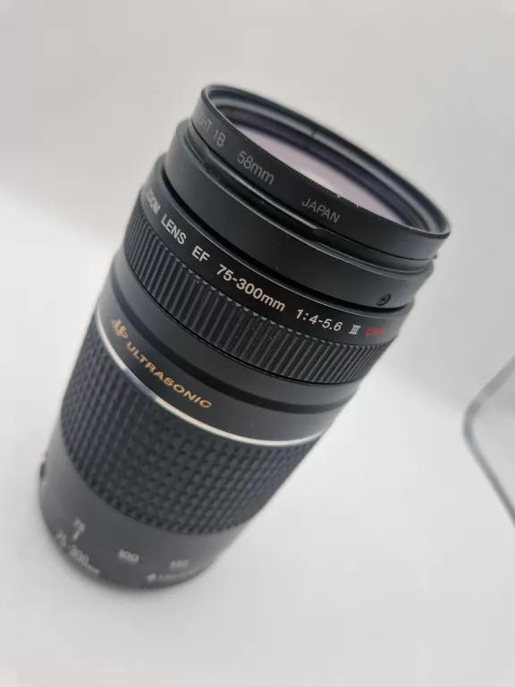 OBIEKTYW CANON EF 75-300MM F/4-5.6 III STAN IDEALNY