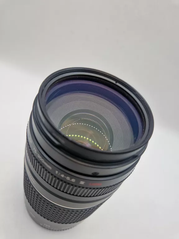 OBIEKTYW CANON EF 75-300MM F/4-5.6 III STAN IDEALNY