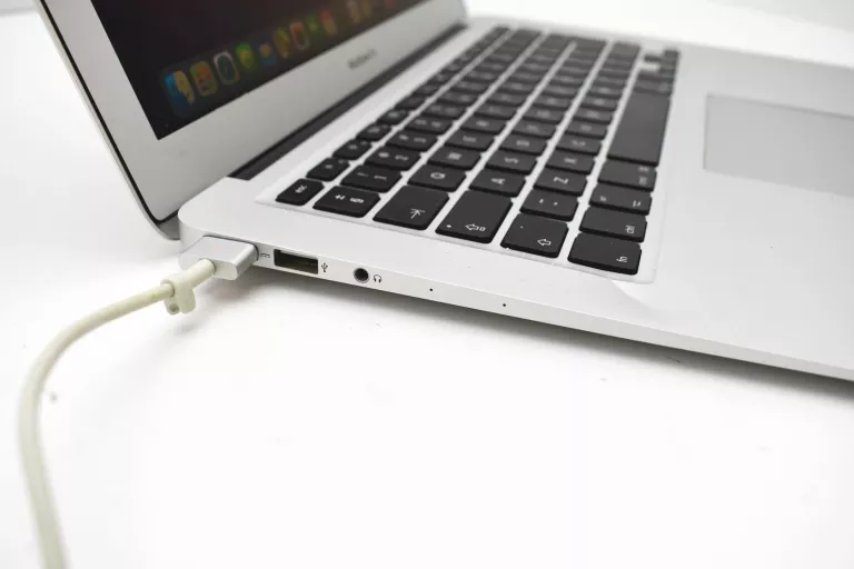 laptop-macbook-a1466-ean-gtin-5904959213816