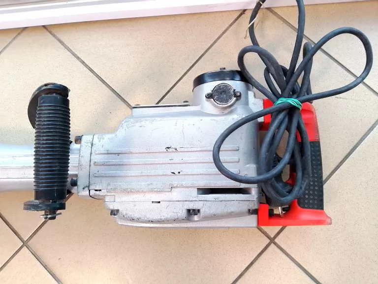 MŁOT WYBURZENIOWY PRZEWODOWY VERTEX 1700W 65A
