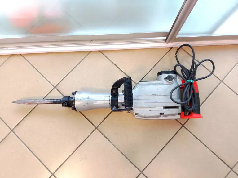 MŁOT WYBURZENIOWY PRZEWODOWY VERTEX 1700W 65A