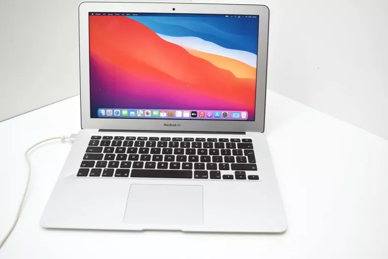 laptop-macbook-a1466-kod-producenta-hl50