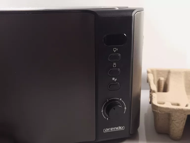 TOSTER NA 4 KROMKI ARENDO FRUKOST 1500W