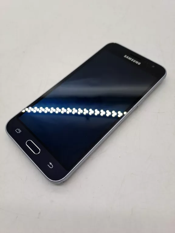 TELEFON SAMSUNG GALAXY J3 2016 SM-J320FN 8GB CZARNY