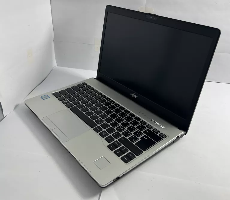 LAPTOP FUJITSU LIFEBOOK S936 13,3" I5-6200U 8/256GB ZASILACZ