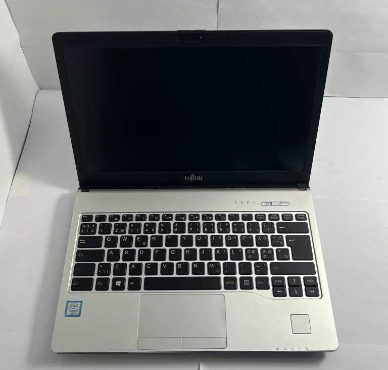 LAPTOP FUJITSU LIFEBOOK S936 13,3" I5-6200U 8/256GB ZASILACZ