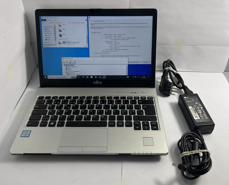 LAPTOP FUJITSU LIFEBOOK S936 13,3" I5-6200U 8/256GB ZASILACZ