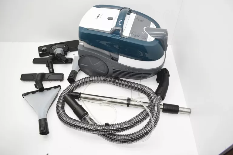ODKURZACZ BOSCH AQUA WASH CLEAN BWD41720