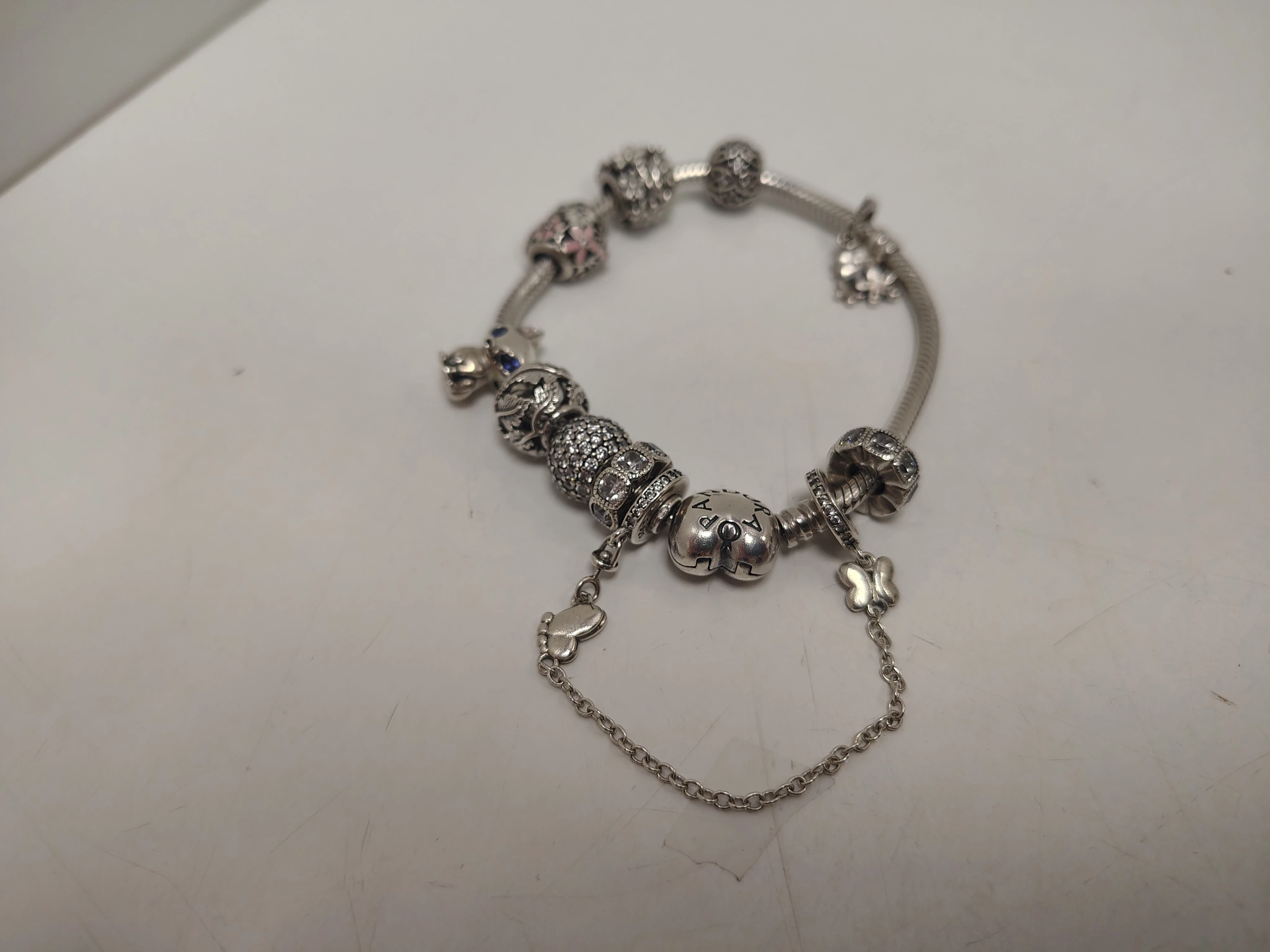 bransoletkla-pandora-serce-10-charmsow-marka-226434-315874