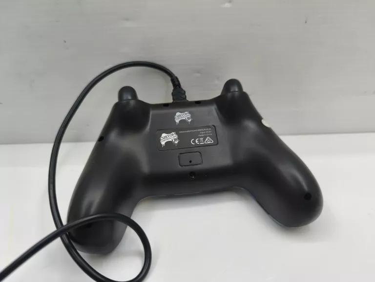 PAD KONTROLER PRZEWODOWY DO PS4 PC X-ROCKER KABEL 3M