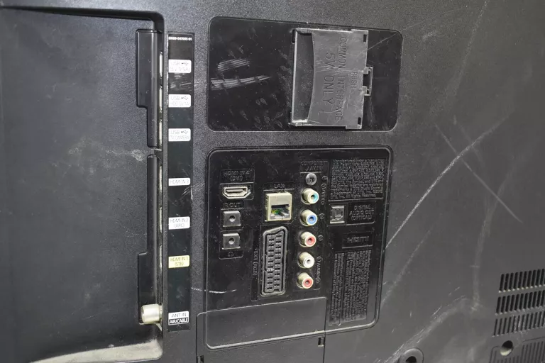 TELEWIZOR SAMSUNG UE46F6400