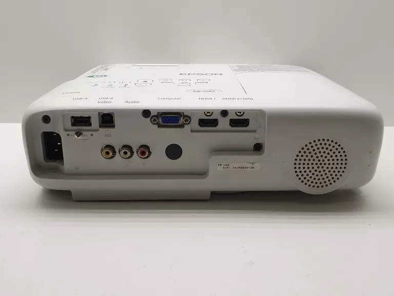 PROJEKTOR EPSON EB-U42