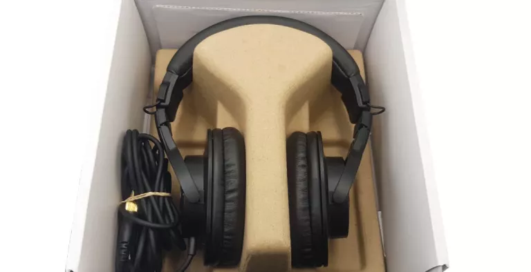 AUDIO TECHNICA ATH M30X SŁUCHAWKI STUDYJNE ZAMKNIĘTE