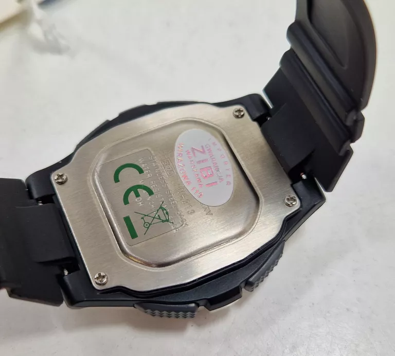 ZEGAREK CASIO ILLUMINATOR W-213-1AVES CZARNY