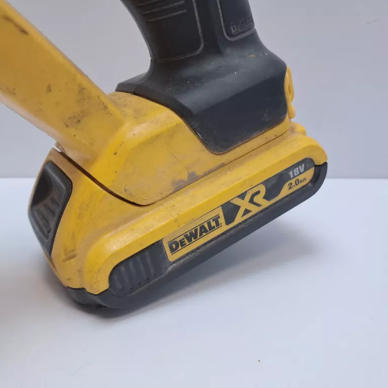 PIŁA SZABLASTA DEWALT DCS380