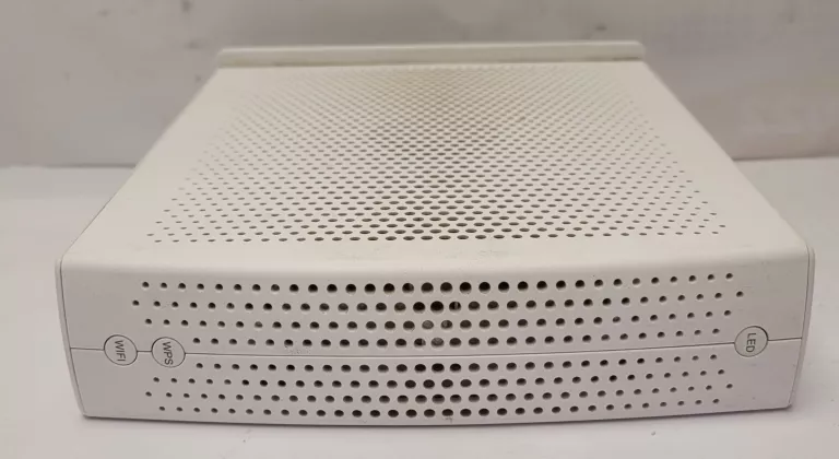 ROUTER UPC GW7557CE 4G