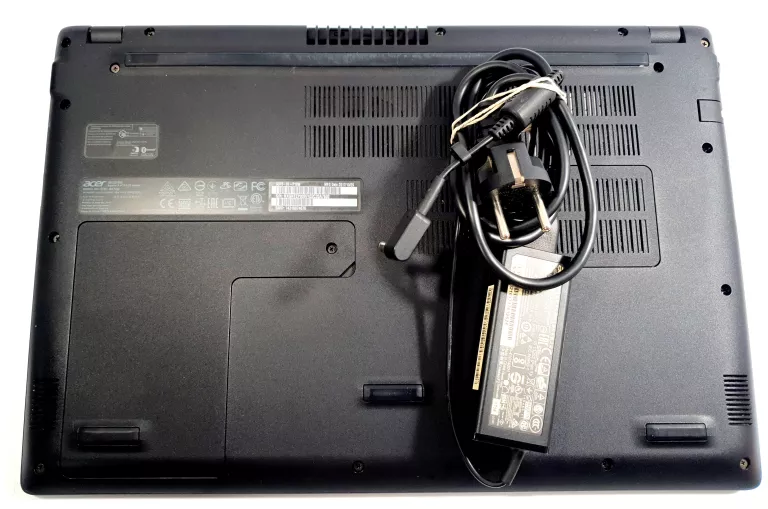 LAPTOP ACER ASPIRE 3 A315-31-P18W PENTIUM/4GB/1000 GB