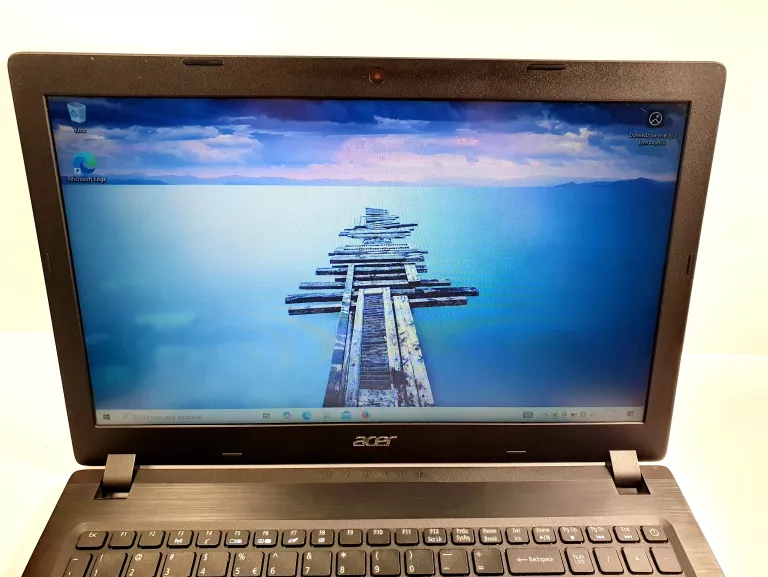 LAPTOP ACER ASPIRE 3 A315-31-P18W PENTIUM/4GB/1000 GB