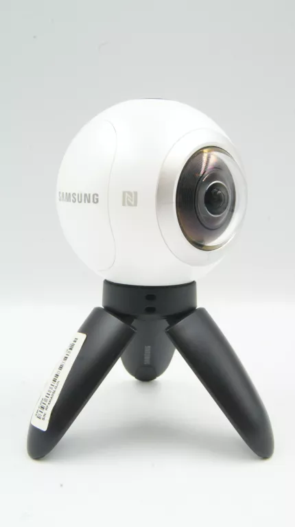 KAMERA SPORTOWA SAMSUNG GEAR 360 FUTERAŁ
