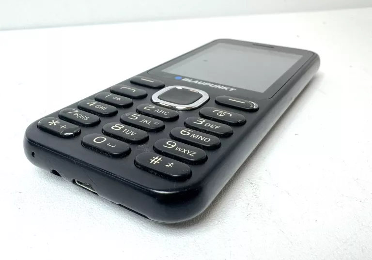 TELEFON Z KLAWIATURĄ BLAUPUNKT FM02 + ŁADOWARKA