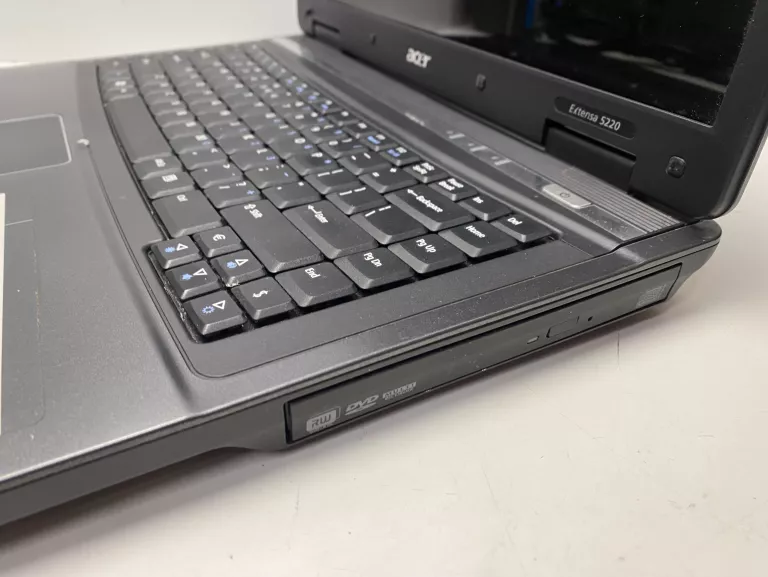LAPTOP ACER EXTENSA 5220 CELERON 2/120GB