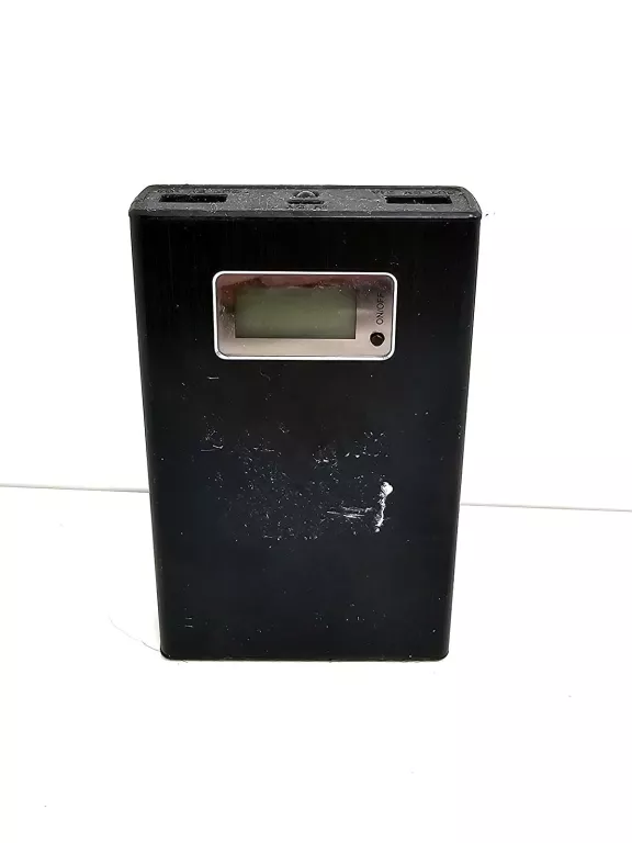 POWERBANK CZARNY 8K MAH