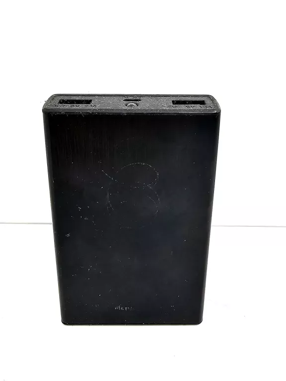 POWERBANK CZARNY 8K MAH