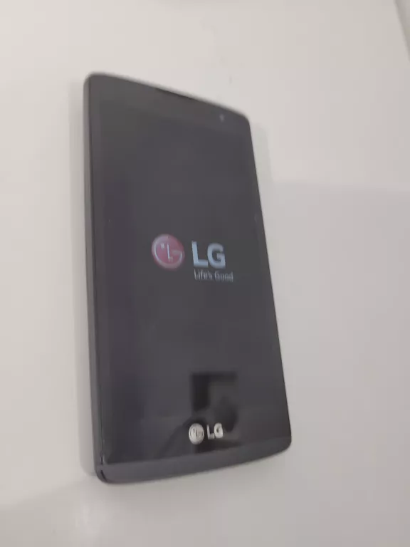 TELEFON LG LEON 4G LTE