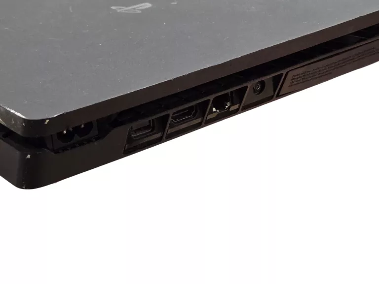 KONSOLA PLAYSTATION 4 500 GB CUH-2116A + PAD