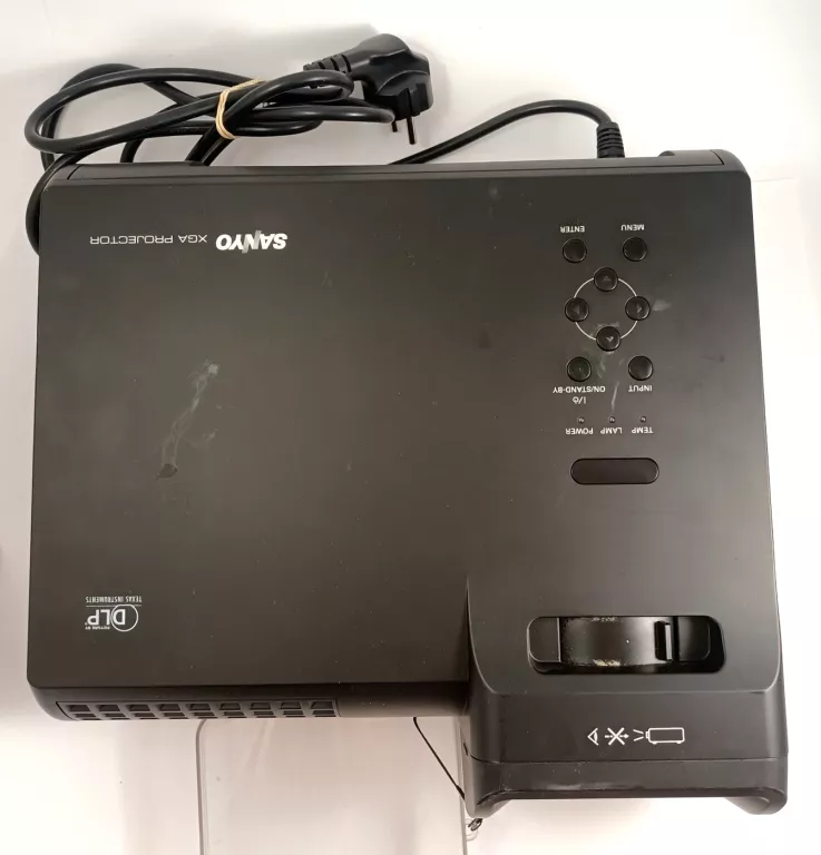 PROJEKTOR PDG-DXL100