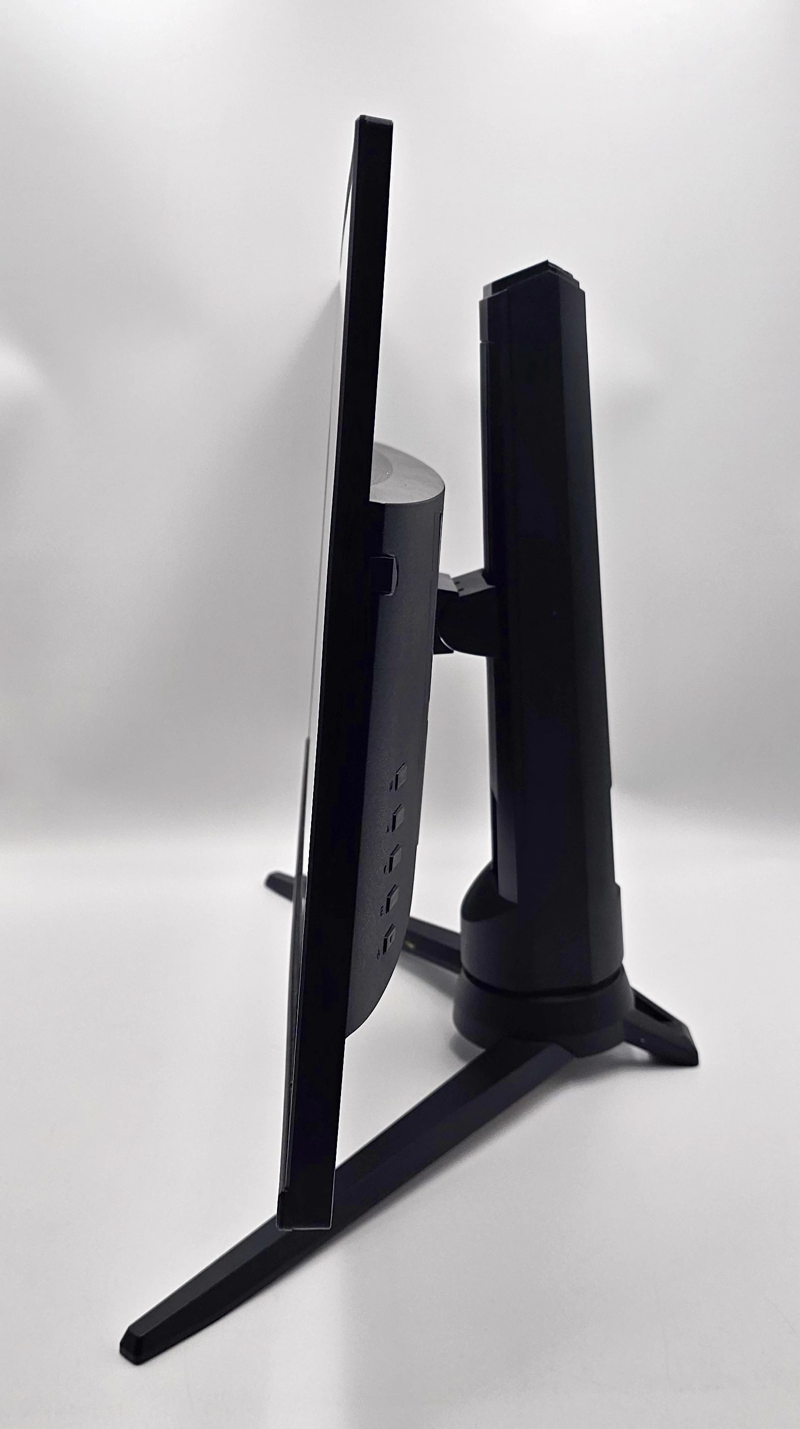 monitor-samsung-odyssey-f27g35tfwu-27-1920x1080px-144hz-1-ms-rodzaj-podswietlania-206418-227546