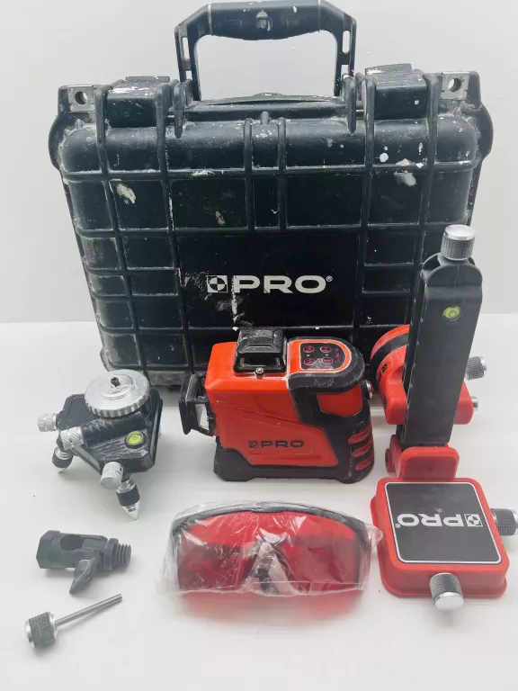 LASER PRO WIELOPŁASZCZYZNOWY CZERWONY WALI