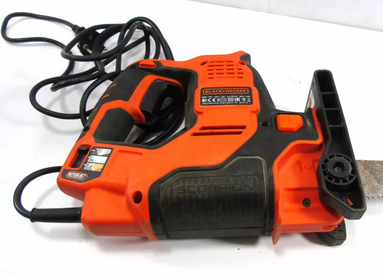 PIŁA BLACK&DECKER SCORPION RS890 +WALIZKA