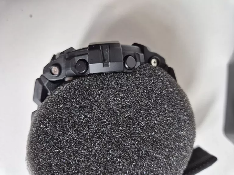 CASIO G-SHOCK GBA-800-1AER G-SQUAD
