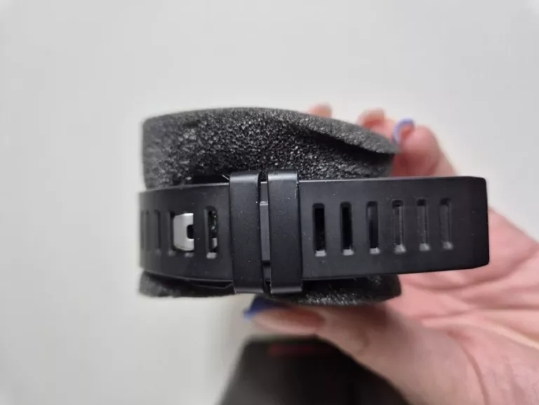 CASIO G-SHOCK GBA-800-1AER G-SQUAD