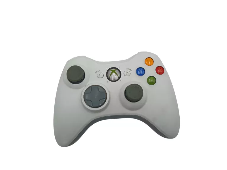 KONSOLA MICROSOFT XBOX 360 + KINECT + OGROMNY ZESTAW 18 GIER + 2 PADY!
