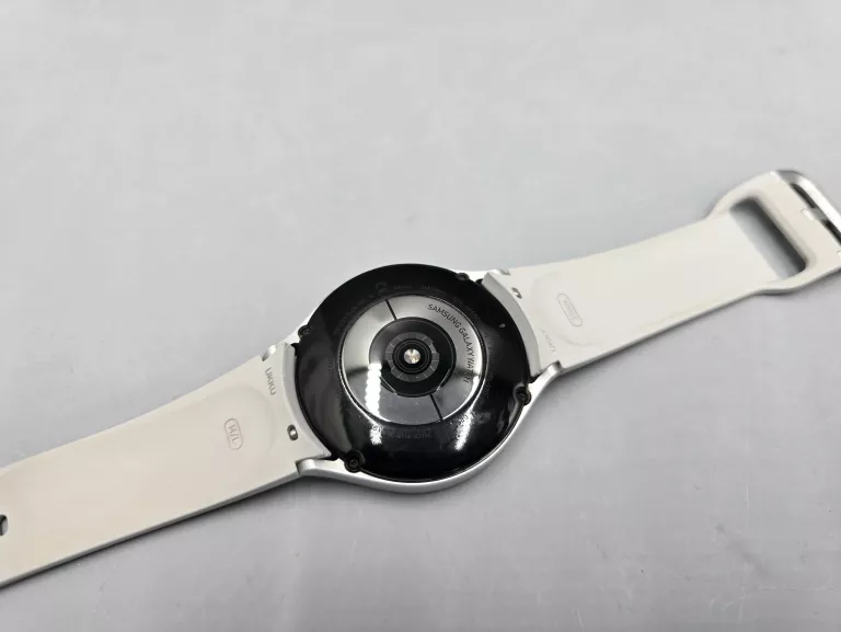 smartwatch-samsung-galaxy-watch-4-komplet-marka-248811-951414