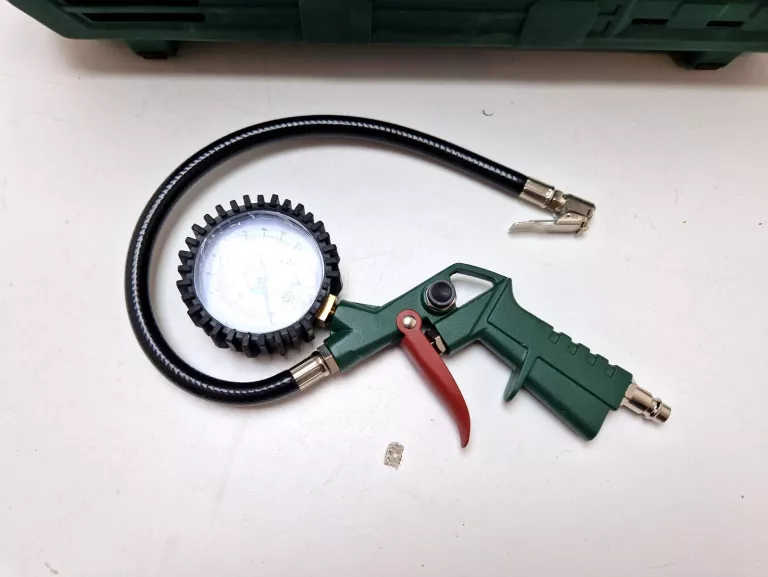 KOMPRESOR BEZOLEJOWY PARKSIDE PKZ 180 C5 0 L 8 BAR