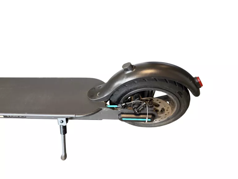 HULAJNOGA ELEKTRYCZNA MOTUS SCOOTY 8.5 350W 25KM/H